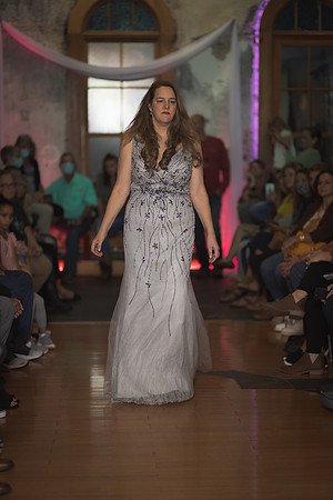 GATOR HATER FASHION SHOW 2021-5883