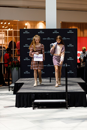 Back to school fashion show 2022-4330