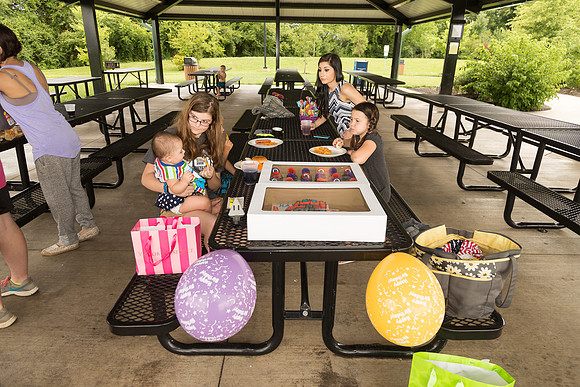 Ezlyn 1st Birthday and fireworks-041