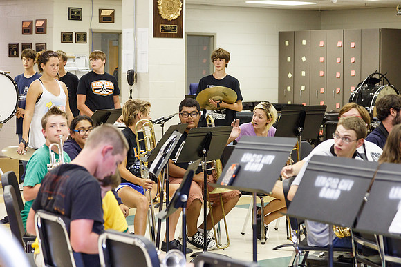 LCHS Band 9-11-15-004