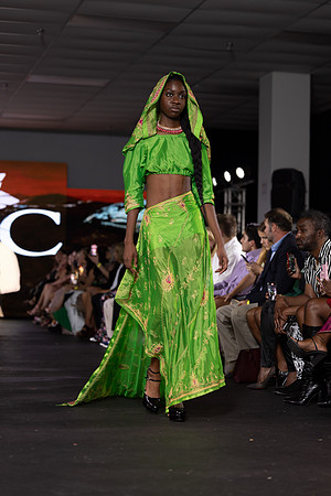 CFW 9_28_23-9269