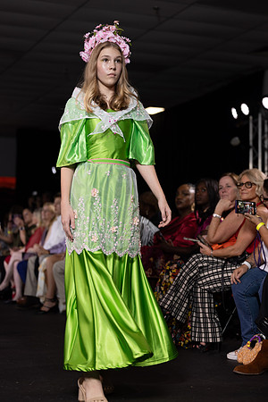 CFW 9_28_23-9299