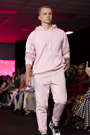 CFW 9_28_23-9440