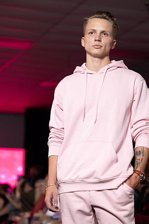 CFW 9_28_23-9443