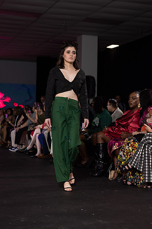 CFW 9_28_23-9560