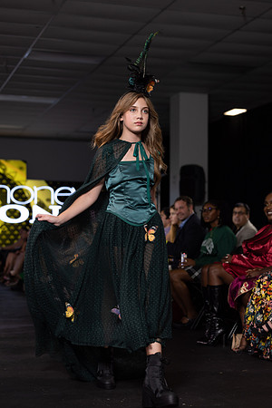 CFW 9_28_23-9698