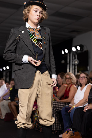 CFW 9_28_23-9708