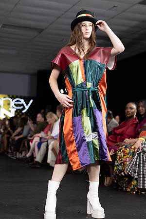 CFW 9_28_23-9758