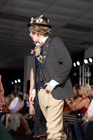 CFW 9_28_23-9764