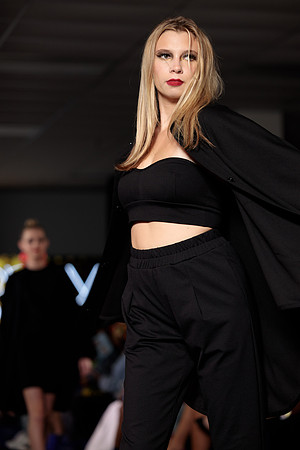 CFW 9_29_23-1373