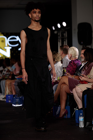 CFW 9_29_23-1408