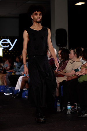 CFW 9_29_23-1409