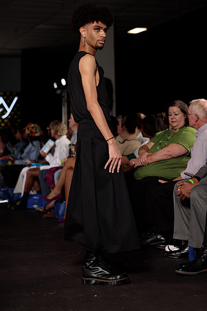CFW 9_29_23-1412
