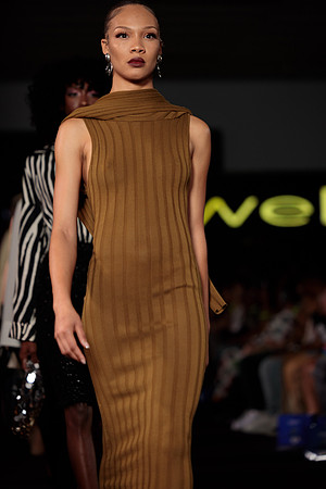 CFW 9_29_23-1703