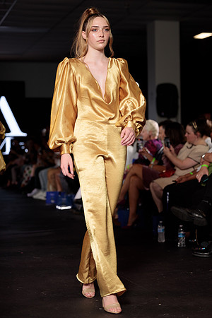 CFW 9_29_23-1728