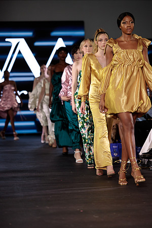 CFW 9_29_23-1803