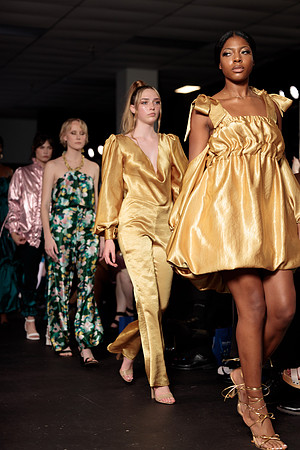 CFW 9_29_23-1806