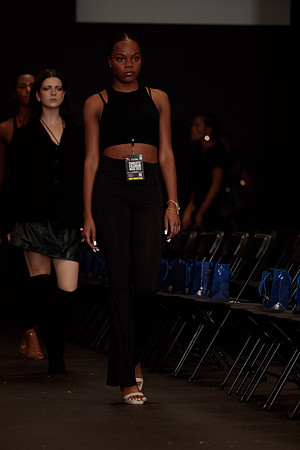 CFW 9_29_23-1081