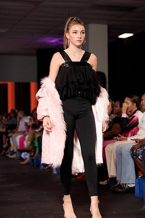 CFW 9_30_23 Evening Show-5878
