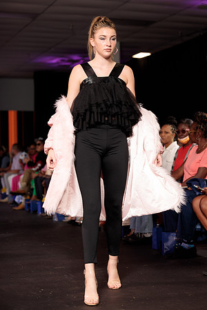 CFW 9_30_23 Evening Show-5879