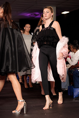 CFW 9_30_23 Evening Show-5974