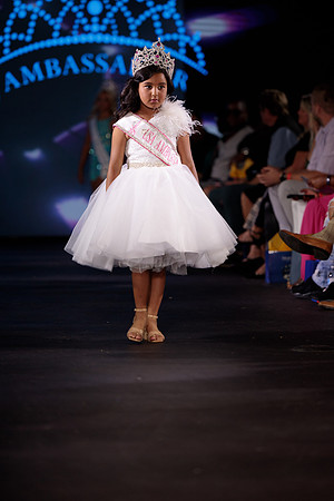 CFW 9_30_23 Evening Show-6104