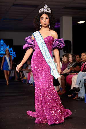 CFW 9_30_23 Evening Show-6128