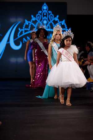 CFW 9_30_23 Evening Show-6141