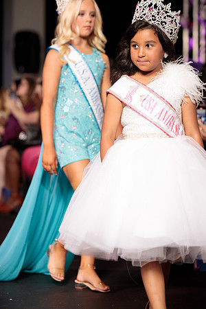 CFW 9_30_23 Evening Show-6145