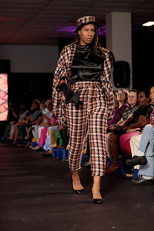 CFW 9_30_23 Evening Show-6424