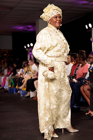CFW 9_30_23 Evening Show-6438