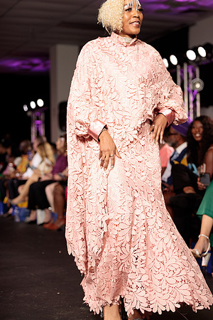 CFW 9_30_23 Evening Show-6448
