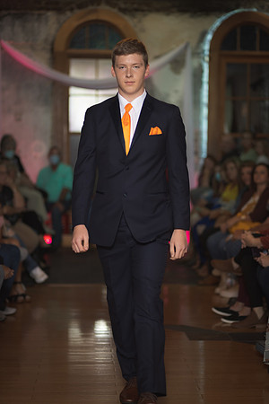 GATOR HATER FASHION SHOW 2021-6007
