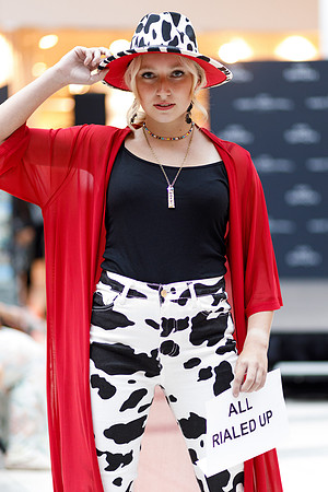Back to school fashion show 2022-4484