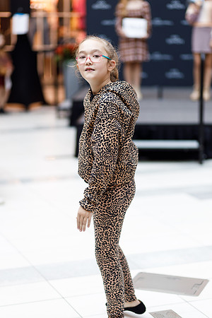 Back to school fashion show 2022-4371