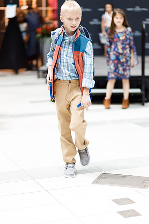 Back to school fashion show 2022-5038