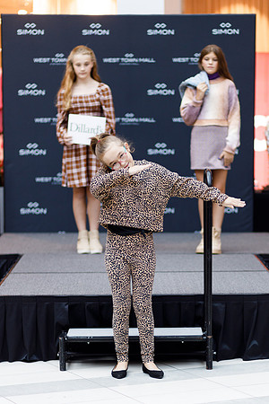 Back to school fashion show 2022-4384