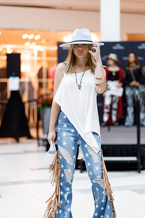 Back to school fashion show 2022-4538