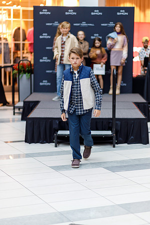 Back to school fashion show 2022-4409
