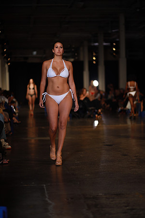 Charlotte Seen Fashion Week 2021-0076