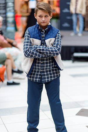 Back to school fashion show 2022-4419