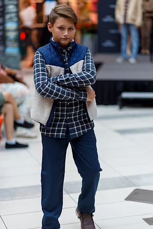 Back to school fashion show 2022-4415