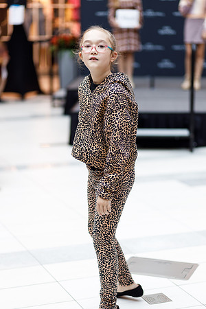 Back to school fashion show 2022-4374