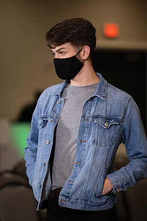 Charlotte Seen Fashion show November 2020-0327