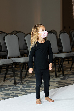 Charlotte Seen Fashion show November 2020-1891