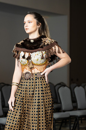 Charlotte Seen Fashion show November 2020-1981