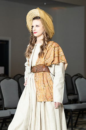 Charlotte Seen Fashion show November 2020-1988