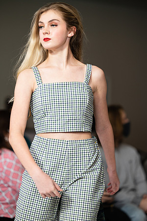 Charlotte Seen Fashion show November 2020-2079