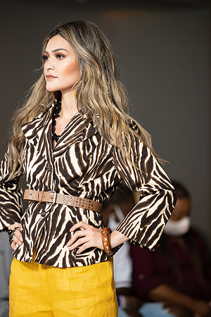 Charlotte Seen Fashion show November 2020-2082