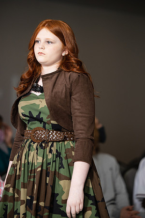 Charlotte Seen Fashion show November 2020-2088